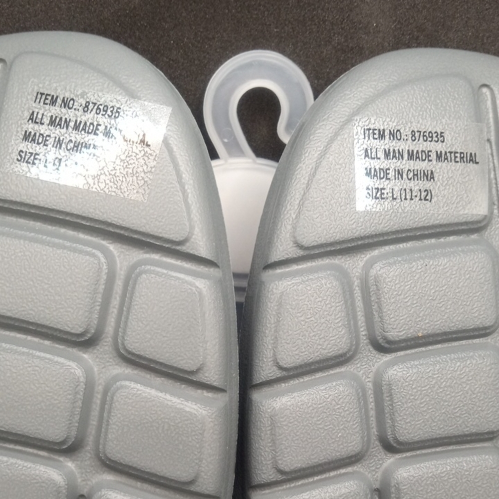 Sun & Sky Men's Memory Foam Sandals - Picture 11 of 12